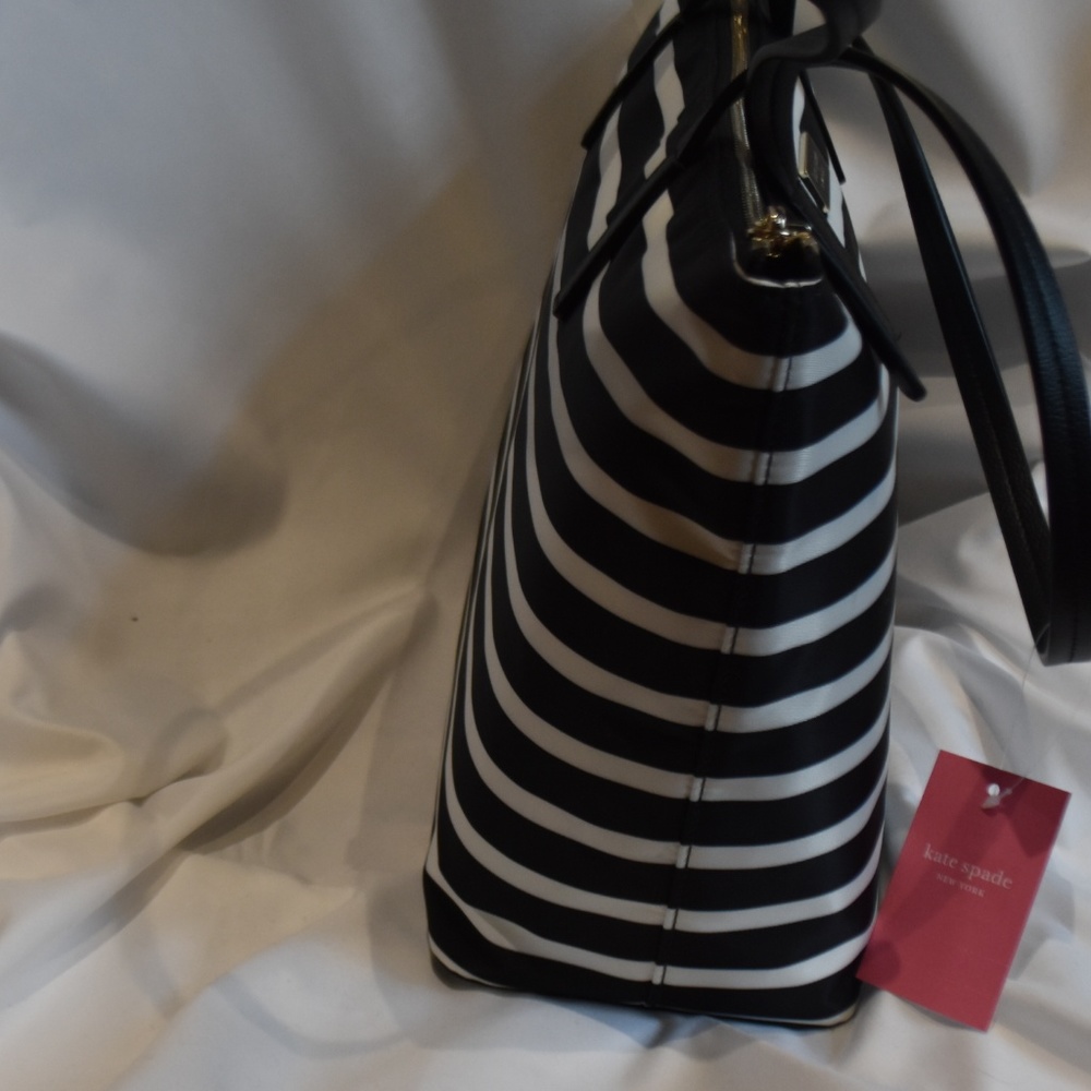 NWT AUTH Kate Spade Nylon Black &White Stripe Tote - Picture 6 of 6